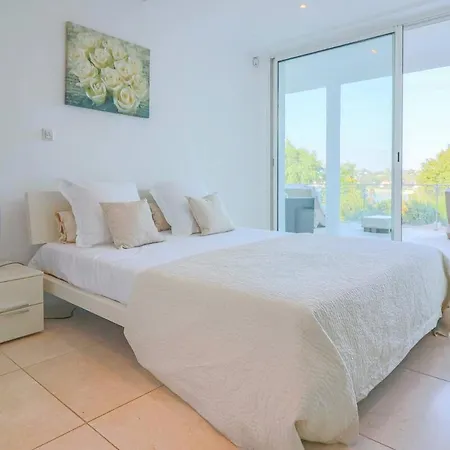 Eden Roc Luxurious With Sea View & Huge Pool In Cap D'antibes Villa